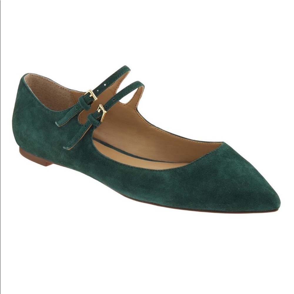 🆕 Banana Republic “Adana” Green Suede Flats 8.5